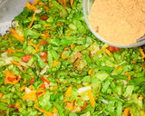 A picture of step 9 of Local salad🥗.