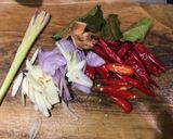 Foto langkah ke 1 dari resep Kepala Salmon dimasak Santan.