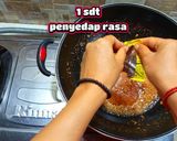Foto langkah ke 3 dari resep Resep Daun Singkong Siram Santan Kental, Enak dan Gurih!.