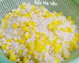Hình bước làm 3 của món Xôi bắp đậu xanh hành phi