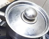 A picture of step 3 of Apple Puree for 6+ babies.