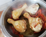 Foto del paso 1 de la receta: Arroz con muslos de pollo 🐔