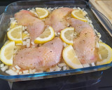 Foto del paso 3 de la receta: Contramuslos de pollo al horno en salsa cremosa de limón, ajo y mantequilla