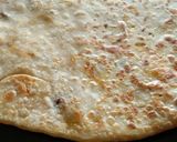 A picture of step 3 of Paneer peri peri paratha.