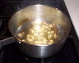 Foto del paso 4 de la receta Champiñones pequeños al ajo y romero