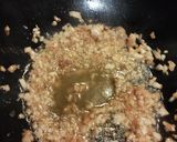 Foto del paso 2 de la receta: Carré de cerdo a la mostaza y miel con batatas fritas y lentejas provenzal