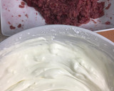 Foto del paso 2 de la receta: Tiramisú de frambuesas y pistachos