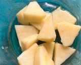 Foto del paso 2 de la receta Kefir con Macedonia de Frutas Naturales y Miel