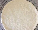 Foto langkah ke 2 dari resep Pizza dua bahan (tanpa proofing).