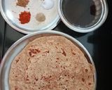 चपाती चे चटपटीत सॅन्डविच रेसिपी स्टेप 1 फोटो