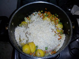 Sopa de avena con pollo
