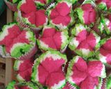 Foto langkah ke 11 dari resep Kue kukus semangka.