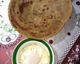 A picture of step 5 of Ginger Garlic paratha.
