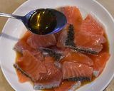 Foto langkah ke 4 dari resep Salmon Mentai Rice.