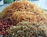Foto langkah ke 3 dari resep Kering Kentang, Kacang &Teri.