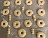 Foto langkah ke 5 dari resep Donat Empuk.