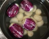 A picture of step 1 of Masala baingan.