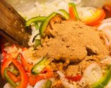 A picture of step 4 of Quick Chicken Bowls.