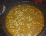 Foto del paso 2 de la receta: Guiso de judías con salsa y papas fritas