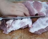 Hình bước làm 1 của món Cách làm thịt xá xíu mềm ngon, đẹp mắt