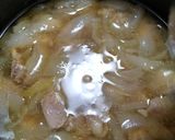A picture of step 1 of Oyako-don.