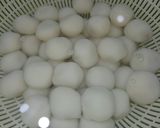Hình bước làm 4 của món Bánh Trôi Nhân Đường Phên