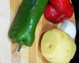 Foto del paso 1 de la receta: Tortilla de patatas con pimientos