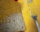Gambar langkah 2 resipi French toast milk.