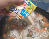 Foto langkah ke 3 dari resep Sop Ayam klaten.