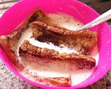 A picture of step 3 of Flavoured milk and french toast 🍞.
