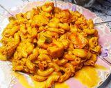 A picture of step 2 of Chicken Macaroni.