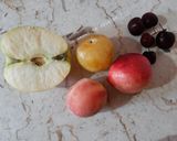 Une image de l'étape 1 de Salade de fruits 🥣.