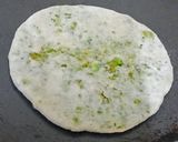 A picture of step 7 of Seasonal Fresh Tuver & hara Lehsan Ka Paratha.