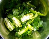 A picture of step 2 of Green chutney.