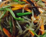 Hình bước làm 4 của món Miến trộn chay