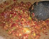 Foto langkah ke 4 dari resep Sambel Pecak Bandeng Rorod.