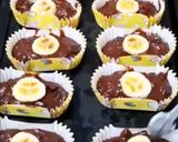 Foto langkah ke 5 dari resep Mini Choco Banana Bread.