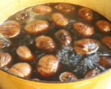 A picture of step 8 of Simmered Chestnuts.