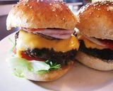 A picture of step 11 of Delicious! Butcher's Hamburger Patty.