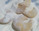 Foto langkah ke 5 dari resep Putri Salju Keju Lumer Tintin Rayner.