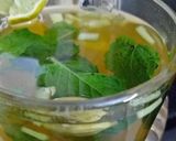 A picture of step 3 of Ginger lemon grass tea.