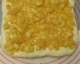 A picture of step 18 of Apple Bread Rolls.