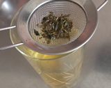 Foto del paso 4 de la receta: Limonada endulzada con stevia natural 🍋 2 opciones de cómo consumir la planta 🪴