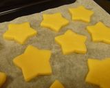 A picture of step 5 of Crunchy Cookie Cutter Cookies.