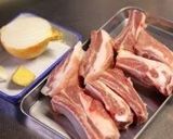 A picture of step 1 of Simple Tender Spare Ribs.