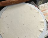 A picture of step 2 of Egg Paratha.