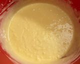 A picture of step 3 of Crockpot pineapple upside down cake.