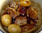 A picture of step 3 of Pork Belly Simmered with Ume Jam and Honey.