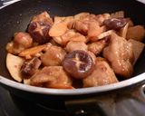 A picture of step 4 of Chicken & Bamboo Shoots Stir-Fry.