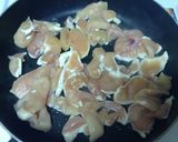 A picture of step 2 of Wifeys Chicken Stir Fry.